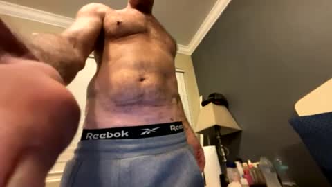 Snapshot of mickymu chatting on December 29, 3:44 am mickymu online show from December 29, 3:44 am