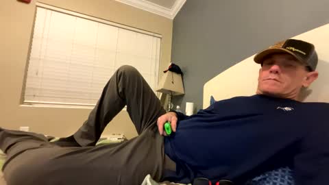 Snapshot of mickymu chatting on January 7, 4:18 am mickymu online show from January 7, 4:18 am