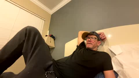 Snapshot of mickymu chatting on January 18, 4:59 am mickymu online show from January 18, 4:59 am