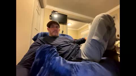 Snapshot of mickymu chatting on January 19, 5:48 am mickymu online show from January 19, 5:48 am