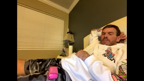 Snapshot of mickymu chatting on January 26, 7:32 am mickymu online show from January 26, 7:32 am