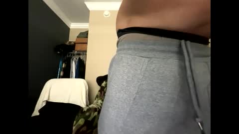 Snapshot of mickymu chatting on February 16, 4:53 pm mickymu online show from February 16, 4:53 pm