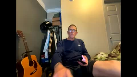 Snapshot of mickymu chatting on February 22, 6:41 pm mickymu online show from February 22, 6:41 pm