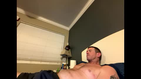 Snapshot of mickymu chatting on March 3, 3:52 am mickymu online show from March 3, 3:52 am