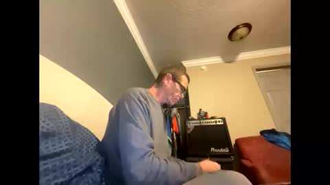 Snapshot of mickymu chatting on October 20, 4:13 am mickymu online show from October 20, 4:13 am