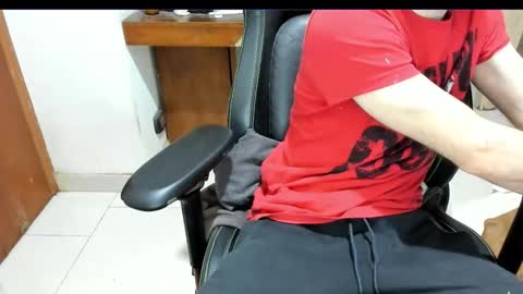 microfama00 online show from March 20, 3:39 pm