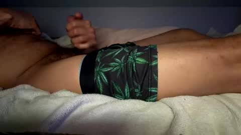 MidAtlanticMan1 online show from November 12, 3:40 am