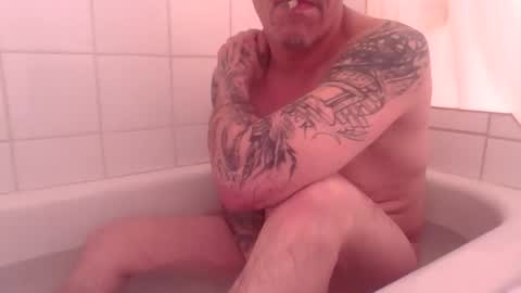 Snapshot of middle123456783939 chatting on December 15, 2:05 am middle123456783939 online show from December 15, 2:05 am