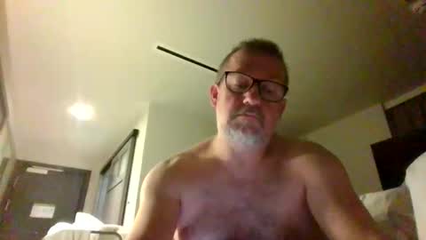 Snapshot of middleton2021 chatting on February 25, 5:28 am middleton2021 online show from February 25, 5:28 am