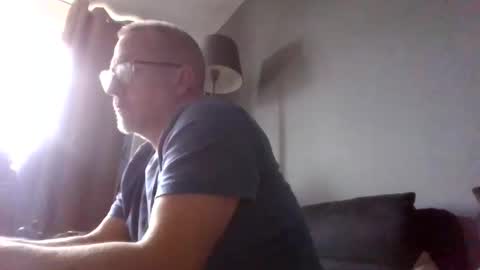 Snapshot of middleton2021 chatting on March 12, 12:11 pm middleton2021 online show from March 12, 12:11 pm