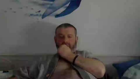 kike online show from February 7, 11:45 pm