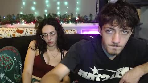 Snapshot of midnight_motion chatting on November 13, 6:34 am midnight_motion online show from November 13, 6:34 am