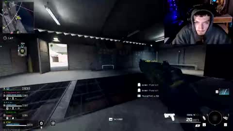 Snapshot of midnight_motion chatting on March 16, 6:39 am midnight_motion online show from March 16, 6:39 am