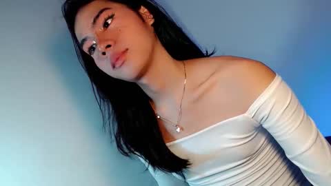 midnight_mystique18 online show from March 13, 9:43 pm