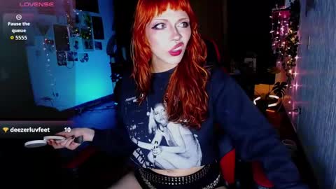 Pola  INDEPENDENT MODEL online show from March 10, 3:11 am