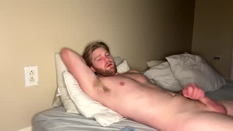 SexyLatinaCouple online show from December 20, 8:10 am