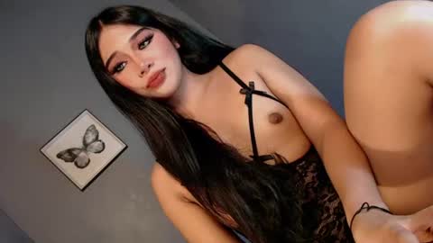 Call me Yhana online show from August 3, 12:43 pm