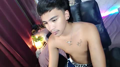 Kitty online show from May 3, 9:59 am