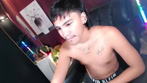 Kitty online show from May 6, 8:58 pm