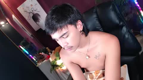 Kitty online show from May 29, 11:36 pm
