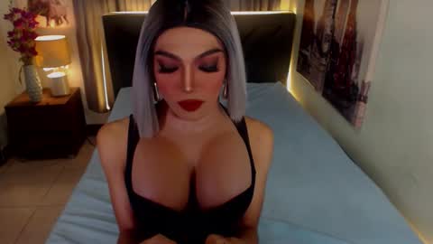 KATE online show from October 1, 8:20 am