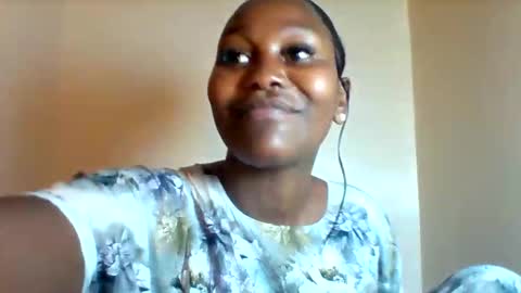 Snapshot of midnightt_tease chatting on October 8, 4:48 pm midnightt_tease online show from October 8, 4:48 pm