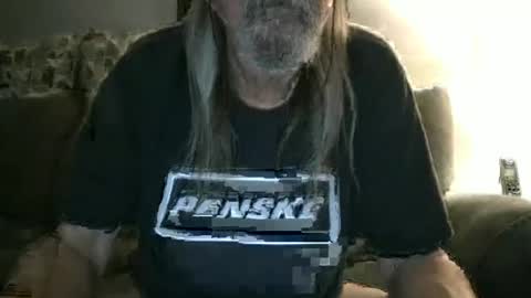 Snapshot of midnite_7 chatting on June 18, 3:40 am midnite_7 online show from June 18, 3:40 am