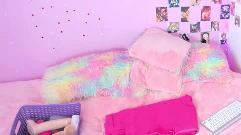 Sara online show from March 3, 4:03 am