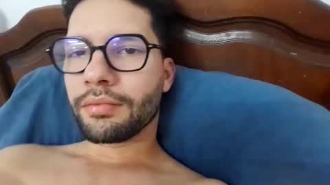 Sam online show from October 18, 2:40 pm