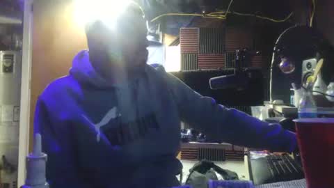 midtownhustler online show from September 22, 5:31 am