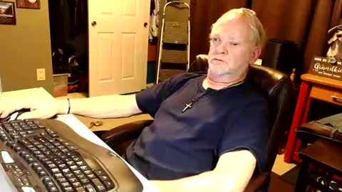 midwestdad09 online show from October 12, 10:58 am