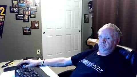 midwestdad09 online show from March 23, 9:46 am