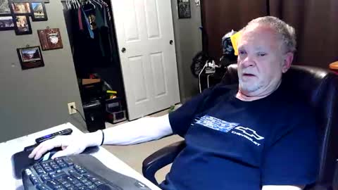 midwestdad09 online show from March 29, 8:58 am