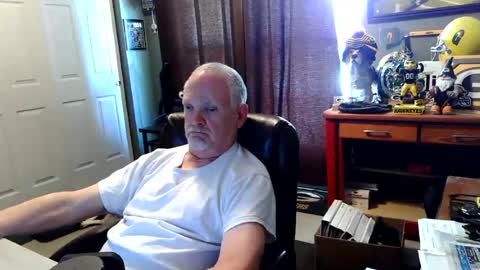 midwestdad09 online show from June 11, 7:34 pm