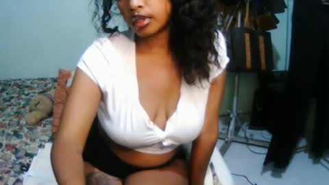 miel_07 online show from March 14, 6:13 pm