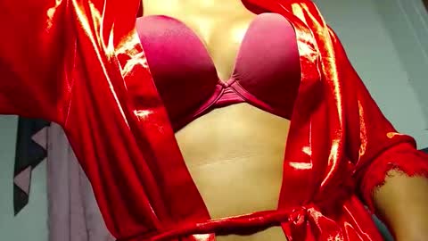 mielsquirt online show from September 23, 8:28 am