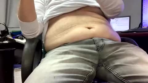 miggie001 online show from January 16, 1:26 pm