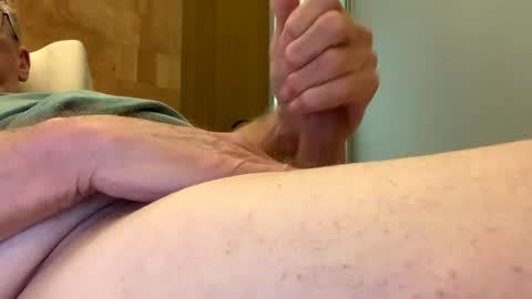 miggie001 online show from July 28, 11:48 pm
