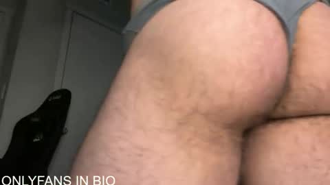 Snapshot of mightbesterling chatting on November 19, 8:31 pm mightbesterling online show from November 19, 8:31 pm