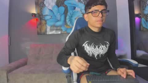 miguel_turqueza online show from May 10, 11:21 pm