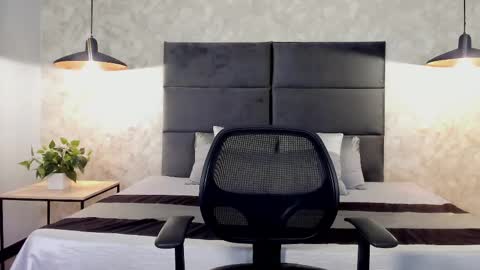 miguelsanfrancisco online show from September 23, 2:09 pm