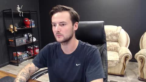 Snapshot of mihasikd chatting on September 30, 12:10 pm Misha Winchester online show from September 30, 12:10 pm