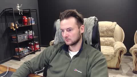 Snapshot of mihasikd chatting on November 1, 5:42 am Misha Winchester online show from November 1, 5:42 am