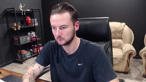 Snapshot of mihasikd chatting on November 8, 1:55 pm Misha Winchester online show from November 8, 1:55 pm