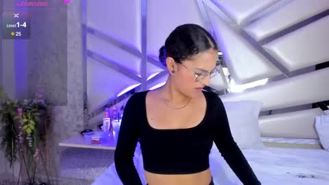 MIA 3 online show from December 14, 5:18 am
