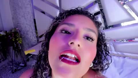MIA 3 online show from December 20, 5:36 am