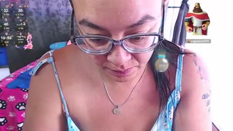 Snapshot of miia_big1boobs chatting on September 26, 3:05 pm miia big1boobs online show from September 26, 3:05 pm