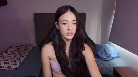 Snapshot of miia_bratz chatting on July 21, 9:39 pm miia_bratz online show from July 21, 9:39 pm