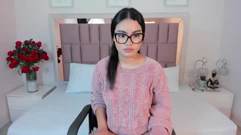 Mia  online show from December 19, 7:29 pm