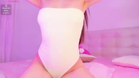 miia_rose12 online show from July 18, 3:00 am